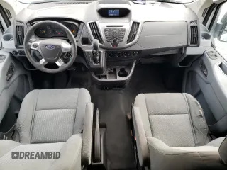 2015 Ford Transit XL z VIN 1FBZX2CG5FKA75687, wystawiony jako Copart lot #83569214 z przebiegiem 73 422 mil mil oraz Czysty tytuł • Clean title. Historia ofert i sprzedaży dostępna na DreamBid. Obrazek 8.
