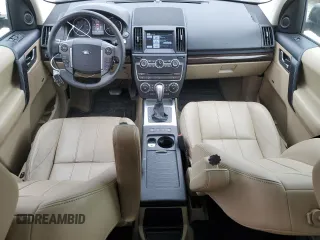 2015 Land Rover LR2 z VIN SALFP2BG6FH425690, wystawiony jako Copart lot #79077924 z przebiegiem 78 709 mil mil oraz Szkoda całkowita • Salvage title. Historia ofert i sprzedaży dostępna na DreamBid. Obrazek 8.