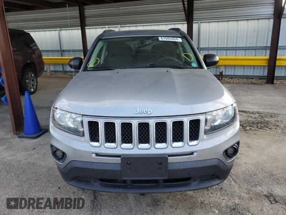 2017 Jeep Compass 75th Anniversary Edition with VIN 1C4NJDBB6HD139093, listed as a Copart auction lot 67085804 with 161,382 mi miles and Salvage Title. Bid and sale history available at carsss.com. Image 5.