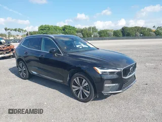 2023 Volvo XC60 Plus Bright Theme with VIN YV4L12DN9P1194699, listed as a IAAI auction lot 40881544 with 9,251 mi miles. Bid and sale history available at carsss.com. Image 1.