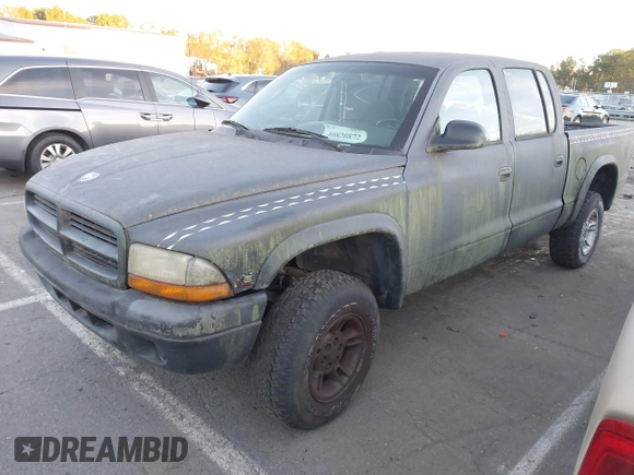 2000 Dodge Dakota Sport with VIN 1B7GG2AN7YS624989, listed as a IAAI auction lot 40820872 with Not Provided miles and . Bid and sale history available at carsss.com. Image 2.