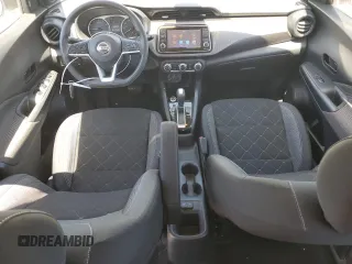 2020 Nissan Kicks S z VIN 3N1CP5BV6LL506957, wystawiony jako Copart lot #56199275 z przebiegiem 32 686 mil mil oraz Szkoda całkowita • Salvage title. Historia ofert i sprzedaży dostępna na DreamBid. Obrazek 8.