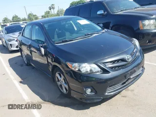 2013 Toyota Corolla L with VIN 5YFBU4EE3DP181535, listed as a IAAI auction lot 42174504 with 119,025 mi miles. Bid and sale history available at carsss.com. Image 1.