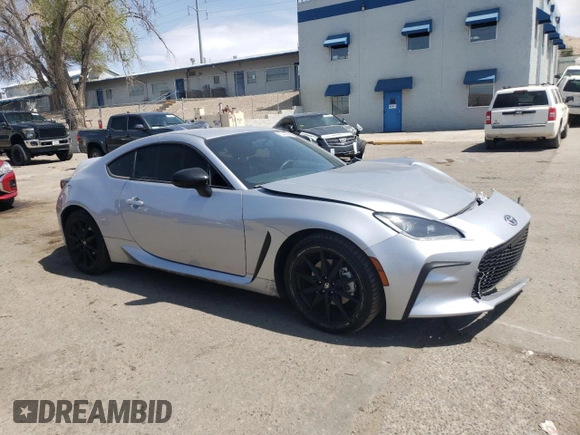 2024 Toyota 86 Premium z VIN JF1ZNBE15R9756816, wystawiony jako Copart lot #52430055 z przebiegiem 5 010 mil mil oraz Szkoda całkowita • Salvage title. Historia ofert i sprzedaży dostępna na DreamBid. Obrazek 4.