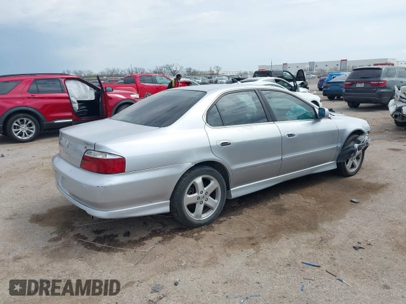 2003 Acura TL Type S with VIN 19UUA56843A067547, listed as a IAAI auction lot 41895483 with 178,906 mi miles. Bid and sale history available at carsss.com. Image 4.