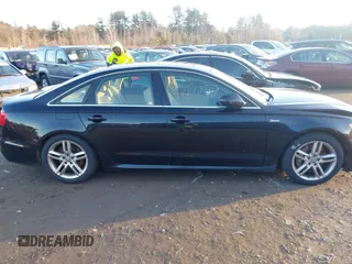 2012 Audi A6 Prestige z VIN WAUHGAFC0CN076036, wystawiony jako IAAI lot #41409687 z przebiegiem 54 601 mil mil oraz . Historia ofert i sprzedaży dostępna na DreamBid. Obrazek 13.