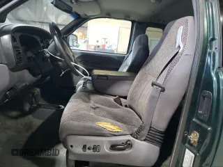2000 Dodge 1500 z VIN 3B7HF13Z0YG125699, wystawiony jako Copart lot #78959104 z przebiegiem Nie podano mil oraz Szkoda całkowita • Salvage title. Historia ofert i sprzedaży dostępna na DreamBid. Obrazek 7.