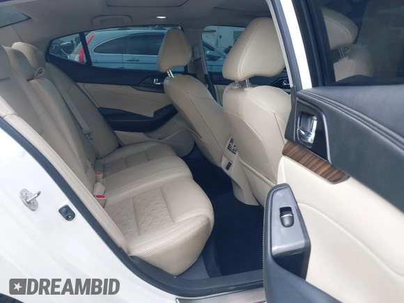 2018 Nissan Maxima Platinum с VIN 1N4AA6AP1JC375384, выставлен на аукционе IAAI как лот 42269988 с пробегом 131 862 миль миль и . История ставок и продаж доступна на DreamBid. Изображение 8.