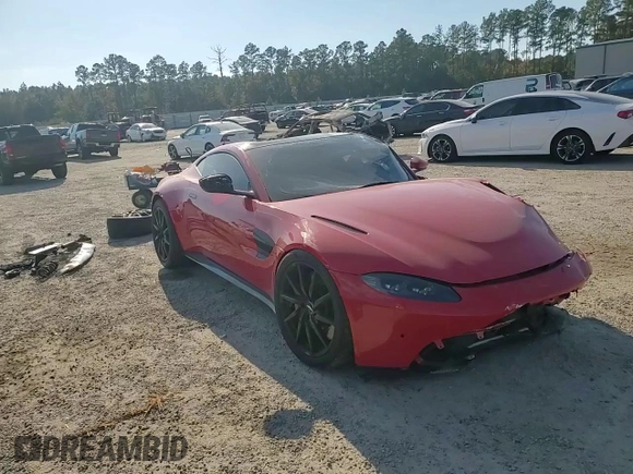 2020 Aston Martin Vantage z VIN SCFSMGAWXLGN03122, wystawiony jako Copart lot #77734374 z przebiegiem Nie podano mil oraz Szkoda całkowita • Salvage title. Historia ofert i sprzedaży dostępna na DreamBid. Obrazek 11.