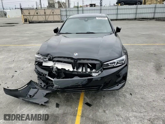 2023 BMW 3 Series 330i z VIN 3MW69FF05P8D51932, wystawiony jako Copart lot #54539205 z przebiegiem Nie podano mil oraz Szkoda całkowita • Salvage title. Historia ofert i sprzedaży dostępna na DreamBid. Obrazek 13.