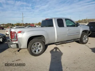 2013 GMC Sierra 1500 SLT z VIN 1GTR2WE71DZ128243, wystawiony jako Copart lot #77324384 z przebiegiem 214 962 mil mil oraz Nie do naprawy • Non repairable. Historia ofert i sprzedaży dostępna na DreamBid. Obrazek 3.