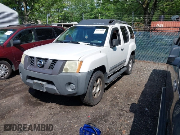 2006 Nissan Xterra S z VIN 5N1AN08W66C542611, wystawiony jako IAAI lot #42278440 z przebiegiem 228 688 mil mil oraz . Historia ofert i sprzedaży dostępna na DreamBid. Obrazek 2.
