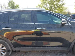 2017 Kia Sorento LX with VIN 5XYPG4A30HG242934, listed as a IAAI auction lot 41856236 with 164,664 mi miles. Bid and sale history available at carsss.com. Image 13.