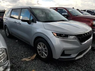 2022 Kia Carnival LXS with VIN KNDNB4H33N6168578, listed as a Copart auction lot 74183674 with 57,743 mi miles and Non Repairable. Bid and sale history available at carsss.com. Image 4.
