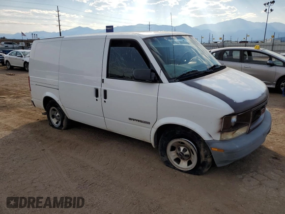 2001 GMC Safari Cargo with VIN 1GTDL19WX1B511307, listed as a Copart auction lot 73631264 with Not Provided miles and Salvage Title. Bid and sale history available at carsss.com. Image 4.