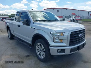 2017 Ford F-150 XL with VIN 1FTEX1EP9HKD81487, listed as a IAAI auction lot 42242265 with 130,276 mi miles and . Bid and sale history available at carsss.com. Image 1.
