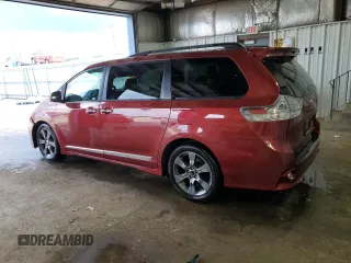 2016 Toyota Sienna SE с VIN 5TDXK3DC3GS758341, выставлен на аукционе Copart как лот 60935395 с пробегом 176 295 миль миль и Списание • Salvage title. История ставок и продаж доступна на DreamBid. Изображение 2.