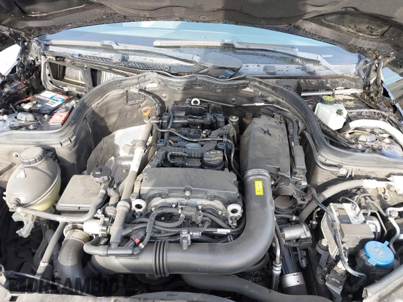 2014 Mercedes-Benz C 250 Sport with VIN WDDGF4HB5EA933412, listed as a IAAI auction lot 41937278 with 110,016 mi miles and . Bid and sale history available at carsss.com. Image 10.