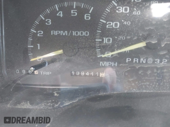 2000 Chevrolet Silverado 3500 z VIN 1GCHK33J0YF437640, wystawiony jako IAAI lot #41796214 z przebiegiem 139 411 mil mil oraz . Historia ofert i sprzedaży dostępna na DreamBid. Obrazek 7.