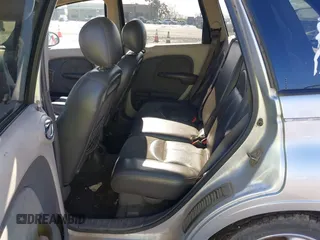 2002 Chrysler PT Cruiser Limited z VIN 3C8FY68B82T311952, wystawiony jako IAAI lot #41579374 z przebiegiem 141 105 mil mil oraz . Historia ofert i sprzedaży dostępna na DreamBid. Obrazek 8.