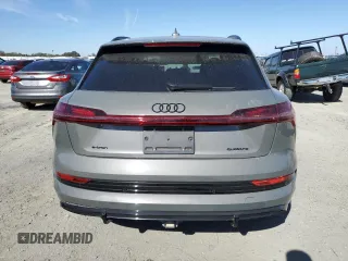 2022 Audi e-tron Chronos with VIN WA1VABGE4NB040071, listed as a Copart auction lot 76121574 with 15,418 mi miles and Salvage title. Bid and sale history available at DreamBid. Image 6.