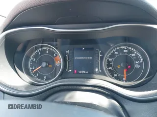 2019 Jeep Cherokee Latitude Plus with VIN 1C4PJMLB3KD321381, listed as a IAAI auction lot 42074933 with 181,575 mi miles and . Bid and sale history available at DreamBid. Image 7.