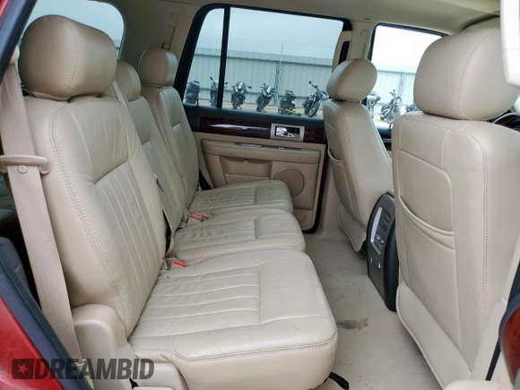 2006 Lincoln Navigator Luxury z VIN 5LMFU27506LJ20747, wystawiony jako Copart lot #59459475 z przebiegiem 188 324 mil mil oraz Szkoda całkowita • Salvage title. Historia ofert i sprzedaży dostępna na DreamBid. Obrazek 11.