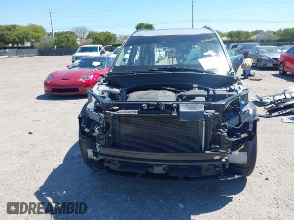 2022 Kia Telluride EX with VIN 5XYP3DHC3NG274032, listed as a IAAI auction lot 41845975 with 53,678 mi miles and . Bid and sale history available at carsss.com. Image 6.
