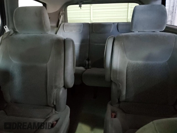 2004 Toyota Sienna with VIN 5TDZA29C24S020556, listed as a Copart auction lot 49526725 with 243,468 mi miles and Clean Title. Bid and sale history available at DreamBid. Image 10.
