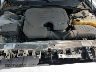 2013 Dodge Charger SE z VIN 2C3CDXBG4DH639122, wystawiony jako Copart lot #59042345 z przebiegiem 150 277 mil mil oraz Szkoda całkowita • Salvage title. Historia ofert i sprzedaży dostępna na DreamBid. Obrazek 11.