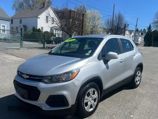 2017 Chevrolet Trax LS with VIN KL7CJKSB1HB057485, listed as a Copart auction lot 55684685 with 117,445 mi miles and Clean Title. Bid and sale history available at carsss.com. Image 2.