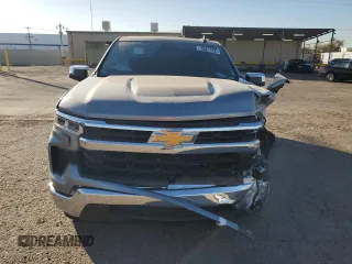 2024 Chevrolet Silverado 1500 LT with VIN 1GCPACEK1RZ299160, listed as a Copart auction lot 81198374 with 17,904 mi miles and Clean Title. Bid and sale history available at DreamBid. Image 5.