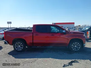 2019 Chevrolet Silverado 1500 LT with VIN 3GCUYDED4KG133999, listed as a IAAI auction lot 41691689 with 88,476 mi miles. Bid and sale history available at carsss.com. Image 13.