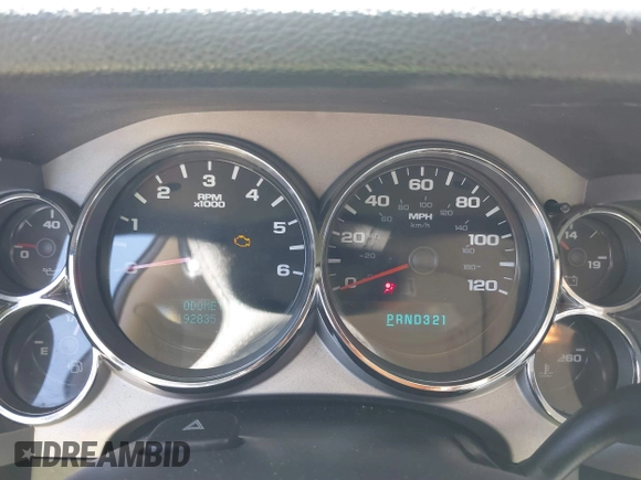 2007 Chevrolet Silverado 1500 LT w/1LT with VIN 2GCEC19C671599730, listed as a IAAI auction lot 41640569 with 192,835 mi miles. Bid and sale history available at carsss.com. Image 7.