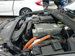 2016 Ford Fusion SE Hybrid with VIN 3FA6P0LU3GR351778, listed as a IAAI auction lot 43004484 with 111,306 mi miles and . Bid and sale history available at DreamBid. Image 19.