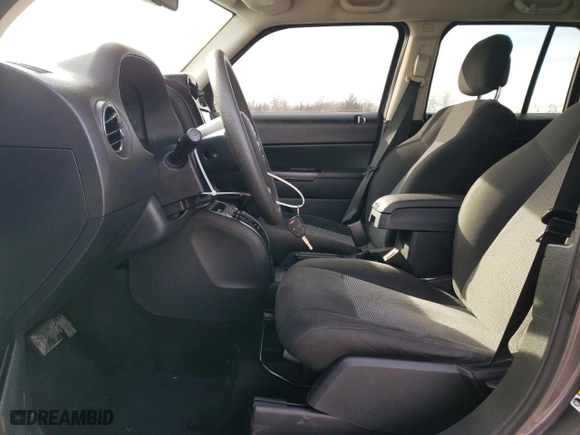 2015 Jeep Patriot Altitude Edition with VIN 1C4NJPBA2FD388836, listed as a Copart auction lot 46085185 with 136,149 mi miles and Salvage Title. Bid and sale history available at carsss.com. Image 7.