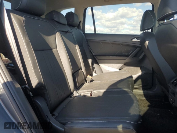2023 Volkswagen Tiguan SE with VIN 3VVMB7AX9PM018778, listed as a Copart auction lot 50565555 with 9,758 mi miles and Salvage Title. Bid and sale history available at DreamBid. Image 11.