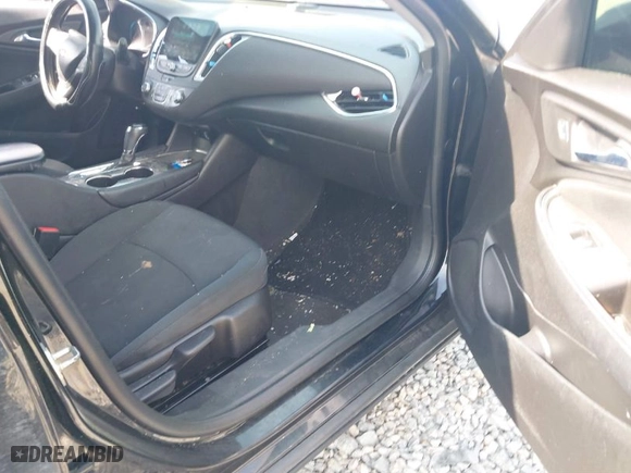 2016 Chevrolet Malibu LT with VIN 1G1ZE5ST5GF180458, listed as a IAAI auction lot 41893701 with 16,230 mi miles. Bid and sale history available at carsss.com. Image 5.