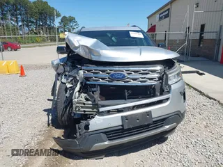 2018 Ford Explorer XLT with VIN 1FM5K7D85JGC22000, listed as a IAAI auction lot 42046406 with 227,828 mi miles and . Bid and sale history available at DreamBid. Image 12.
