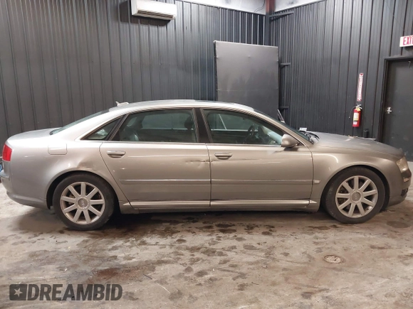2005 Audi A8 L with VIN WAUML44E75N010117, listed as a IAAI auction lot 41523759 with 125,431 mi miles. Bid and sale history available at carsss.com. Image 13.