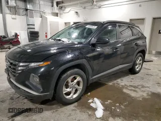 2022 Hyundai Tucson Preferred z VIN KM8JBCAE4NU071403, wystawiony jako Copart lot #44009635 z przebiegiem 150 355 mil mil oraz Szkody całkowita. Historia ofert i sprzedaży dostępna na DreamBid. Obrazek 1.