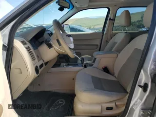 2008 Ford Escape XLT with VIN 1FMCU93178KA56040, listed as a Copart auction lot 58742955 with 151,383 mi miles and Salvage title. Bid and sale history available at DreamBid. Image 7.