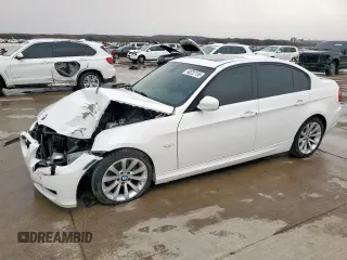 2011 BMW 3 Series 328i with VIN WBAPH5G52BNM80602, listed as a Copart auction lot 48222155 with 125,453 mi miles and Clean Title. Bid and sale history available at carsss.com. Image 1.