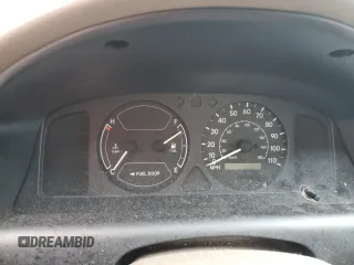 1999 Chevrolet Prizm z VIN 1Y1SK5284XZ403676, wystawiony jako Copart lot #57961725 z przebiegiem Nie podano mil oraz Szkody całkowita. Historia ofert i sprzedaży dostępna na DreamBid. Obrazek 9.
