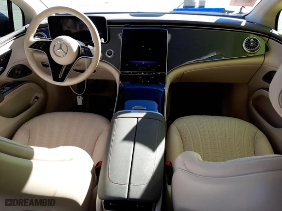 2022 Mercedes-Benz EQS with VIN W1KCG2DB4NA014524, listed as a Copart auction lot 81175593 with 21,840 mi miles. Bid and sale history available at carsss.com. Image 8.