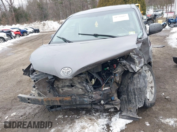 2014 Toyota Sienna L with VIN 5TDZK3DC9ES510214, listed as a IAAI auction lot 41721667 with 1 mi miles. Bid and sale history available at carsss.com. Image 6.