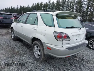2003 Lexus RX 300 with VIN JTJHF10UX30302018, listed as a IAAI auction lot 41750862 with 211,671 mi miles and . Bid and sale history available at DreamBid. Image 3.