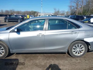2017 Toyota Camry XLE with VIN 4T1BF1FKXHU345915, listed as a IAAI auction lot 41869325 with 144,417 mi miles. Bid and sale history available at carsss.com. Image 14.