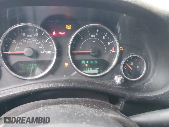 2016 Jeep Wrangler Unlimited Sahara with VIN 1C4BJWEG5GL117872, listed as a IAAI auction lot 42692798 with 119,819 mi miles and . Bid and sale history available at DreamBid. Image 7.
