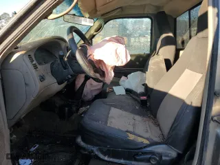 2005 Ford Ranger XL with VIN 1FTYR10D05PA37081, listed as a Copart auction lot 88878515 with 0 mi miles and Salvage Title. Bid and sale history available at carsss.com. Image 7.